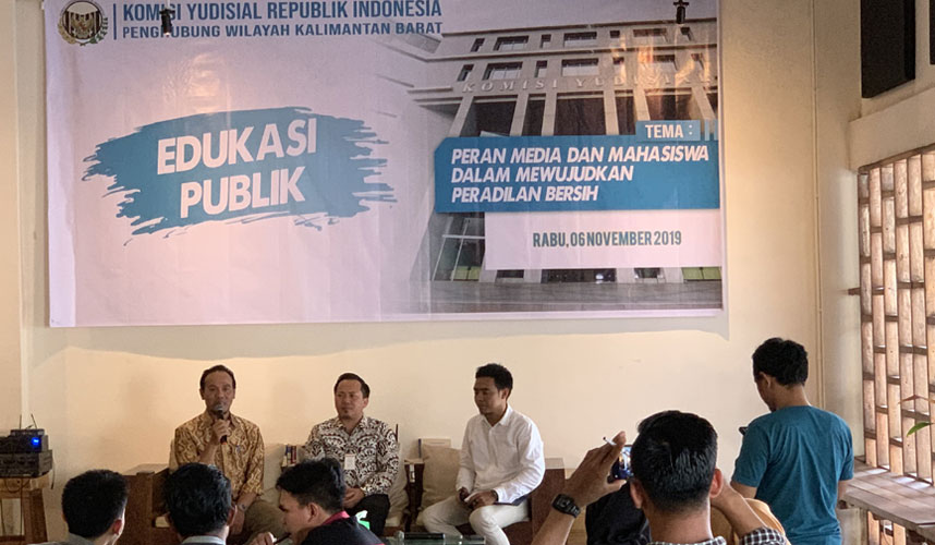 Rangkul Mahasiswa dan Media, Penghubung KY Kalbar Kenalkan Tugas dan Wewenang