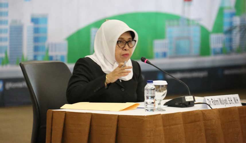 CHA Rahmi Mulyati: Setuju Hakim Tingkat Pertama Dibagi Sesuai Spesialisasi CHA Rahmi Mulyati: Setuju Hakim Tingkat Pertama Dibagi Sesuai Spesialisasi