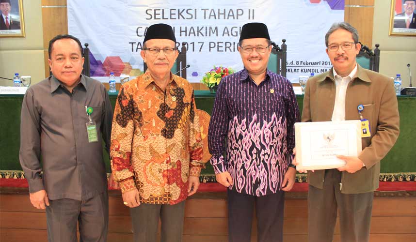KY Harapkan CHA Berintegritas, Berkualitas, dan Bermoral KY Harapkan CHA Berintegritas, Berkualitas, dan Bermoral