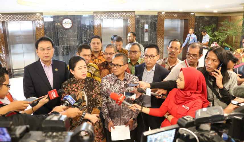Ketua DPR Setuju Wawasan Kebangsaan dan Kenegaraan Krusial bagi CHA Ketua DPR Setuju Wawasan Kebangsaan dan Kenegaraan Krusial bagi CHA