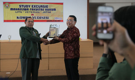 Anggota KY Dapat Diberhentikan Oleh Dewan Kehormatan KY Anggota KY Dapat Diberhentikan Oleh Dewan Kehormatan KY