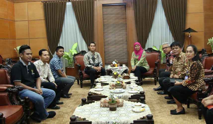 Perkuat Sinergisitas, Penghubung KY Silaturahmi dengan Gubernur Jatim Perkuat Sinergisitas, Penghubung KY Silaturahmi dengan Gubernur Jatim