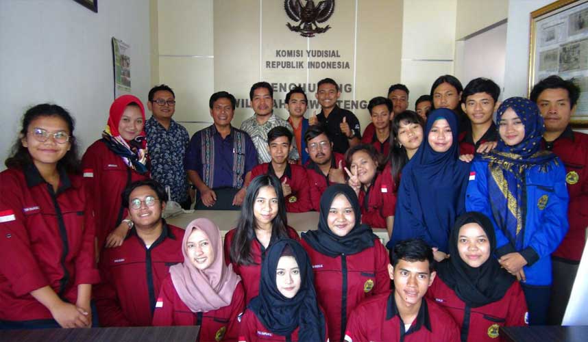 HMJ FH USM Kunjungi Penghubung KY Jateng HMJ FH USM Kunjungi Penghubung KY Jateng