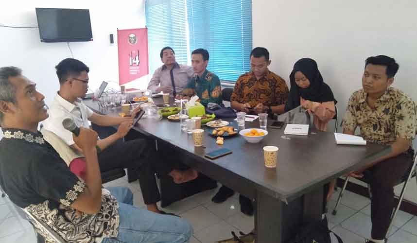 Penghubung KY Jateng Gelar Diskusi Rutin “Jaburan” Penghubung KY Jateng Gelar Diskusi Rutin “Jaburan”