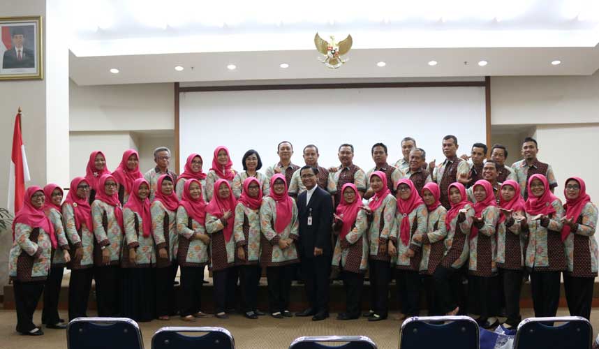 KY Paparkan Program Pencegahan Pelanggaran KEPPH di Hadapan Ratusan Guru PPKn KY Paparkan Program Pencegahan Pelanggaran KEPPH di Hadapan Ratusan Guru PPKn