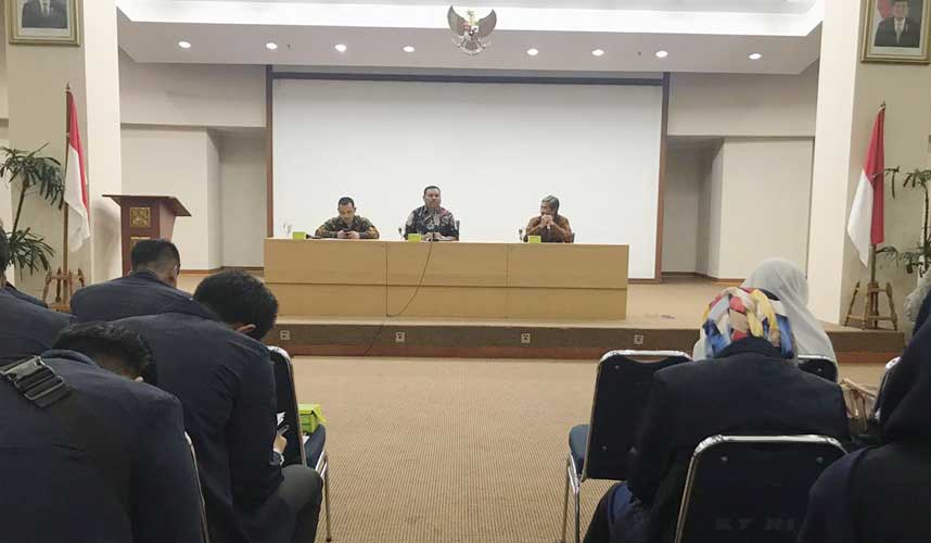 KY Tidak Berwenang Mengawasi Hakim Konstitusi KY Tidak Berwenang Mengawasi Hakim Konstitusi