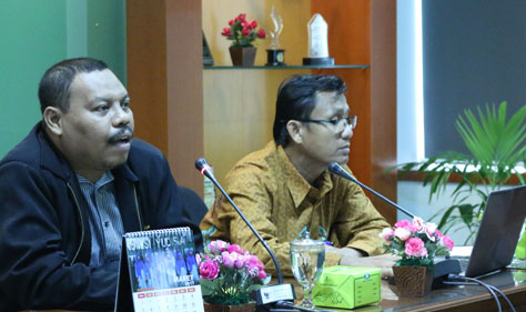Kedudukan Hakim adalah Pejabat Negara Kedudukan Hakim adalah Pejabat Negara