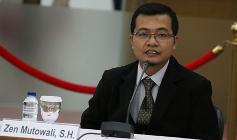 Calon Hakim ad hoc PHI Zen Mutowali: Ingin Berkontribusi Tegakan Kearifan Lokal di Dunia Peradilan Calon Hakim ad hoc PHI Zen Mutowali: Ingin Berkontribusi Tegakan Kearifan Lokal di Dunia Peradilan