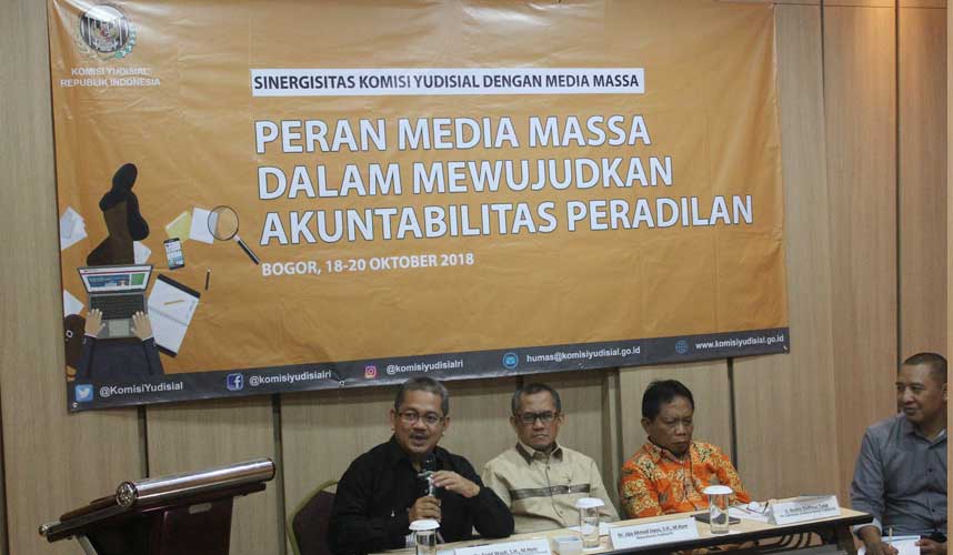 KY Siap Gelar Diskusi Rutin dengan Media KY Siap Gelar Diskusi Rutin dengan Media