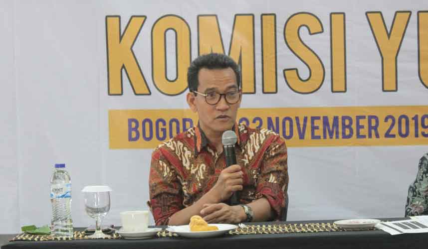 Pakar: Untuk Memperkuat Kelembagaan Perlu Mentransformasi KY menjadi Mahkamah Yudisial Pakar: Untuk Memperkuat Kelembagaan Perlu Mentransformasi KY menjadi Mahkamah Yudisial