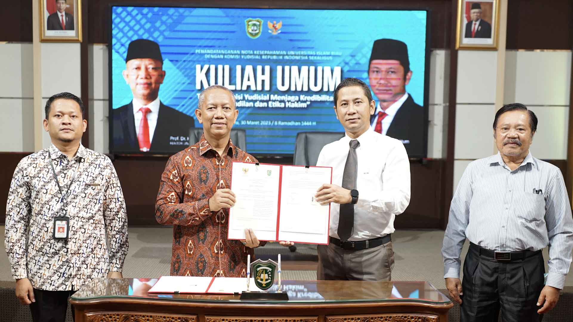 KY dan UIR Tanda Tangani Nota Kesepahaman KY dan UIR Tanda Tangani Nota Kesepahaman