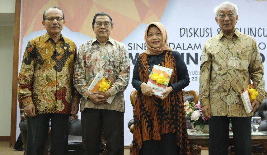 KY Harapkan DPR Miliki Standar Kompetensi dalam Seleksi CHA KY Harapkan DPR Miliki Standar Kompetensi dalam Seleksi CHA