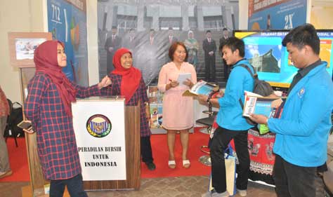 KY Meriahkan Legal Expo dan Pameran Karikatur Kemenkumham