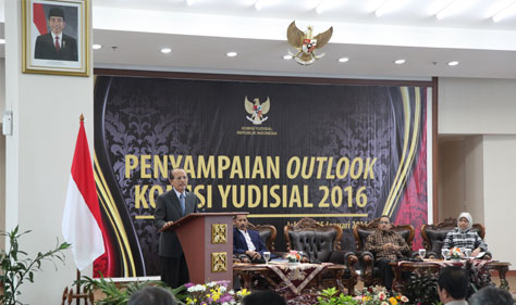 KY Sampaikan Outlook Tahun 2016