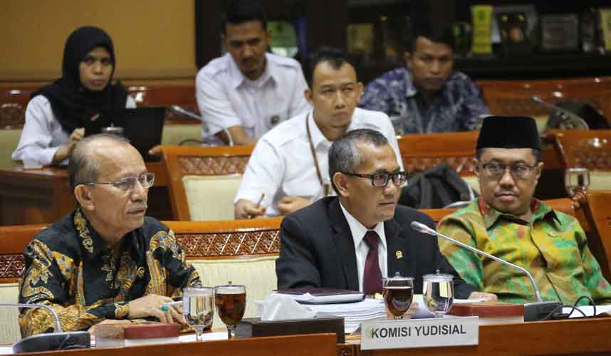 Bahas Seleksi CHA dan ad hoc MA, KY Rapat Konsultasi dengan Komisi III DPR