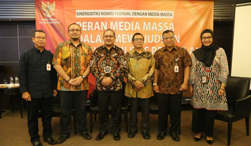 KY Gelar Workshop Sinergisitas KY dengan Media Massa di Bandung KY Gelar Workshop Sinergisitas KY dengan Media Massa di Bandung