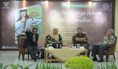 Hakim Hendaknya Jaga Etika dengan Menjadi Filusuf Hebat Hakim Hendaknya Jaga Etika dengan Menjadi Filusuf Hebat