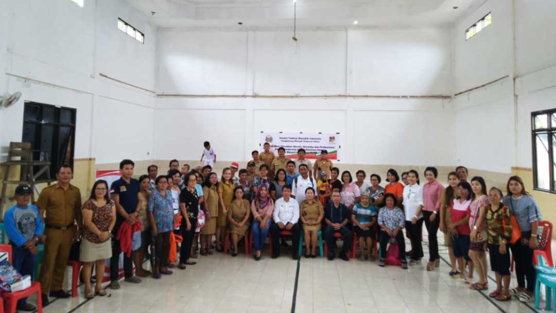Penghubung KY Sulut Edukasi Masyarakat di Minahasa Penghubung KY Sulut Edukasi Masyarakat di Minahasa