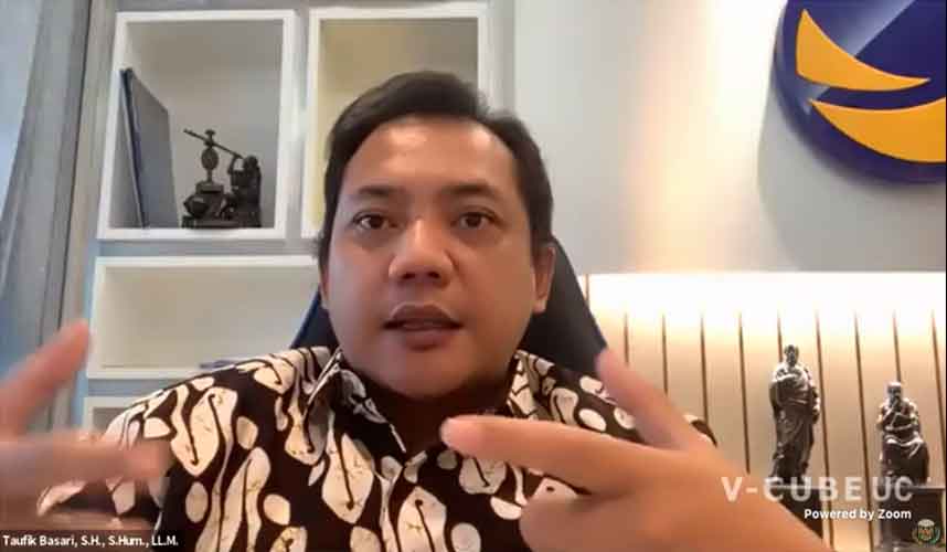 RUU Jabatan Hakim sebagai Upaya Memuliakan Hakim RUU Jabatan Hakim sebagai Upaya Memuliakan Hakim