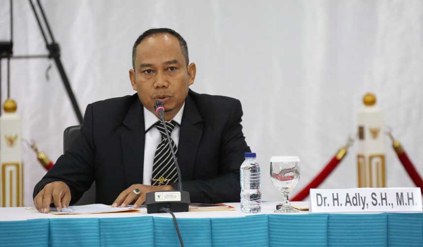 Calon Hakim Ad Hoc Tipikor Adly: Pemberantasan Korupsi Harus Fokus Pengembalian Kerugian Negara Calon Hakim Ad Hoc Tipikor Adly: Pemberantasan Korupsi Harus Fokus Pengembalian Kerugian Negara