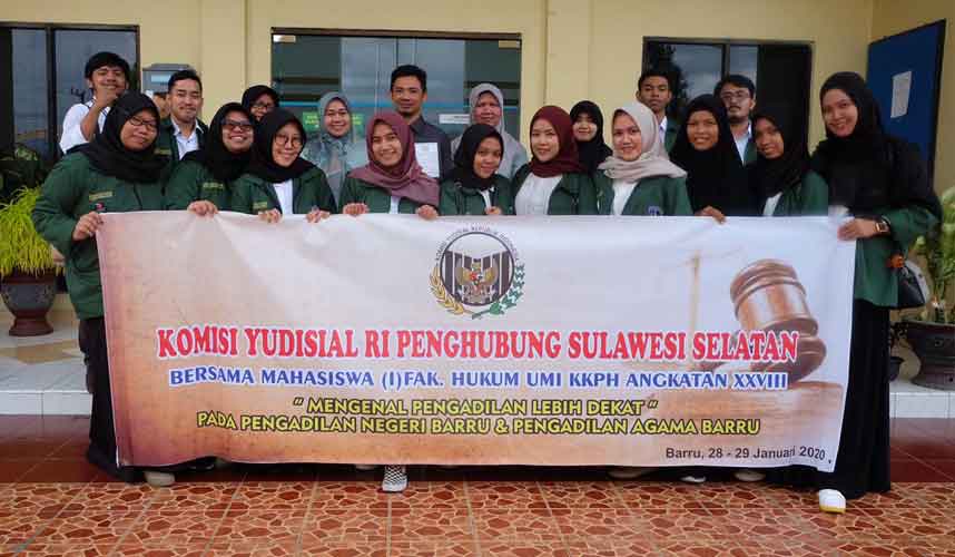 PKY Sulsel Ajak Mahasiswa FH Kenal Pengadilan PKY Sulsel Ajak Mahasiswa FH Kenal Pengadilan