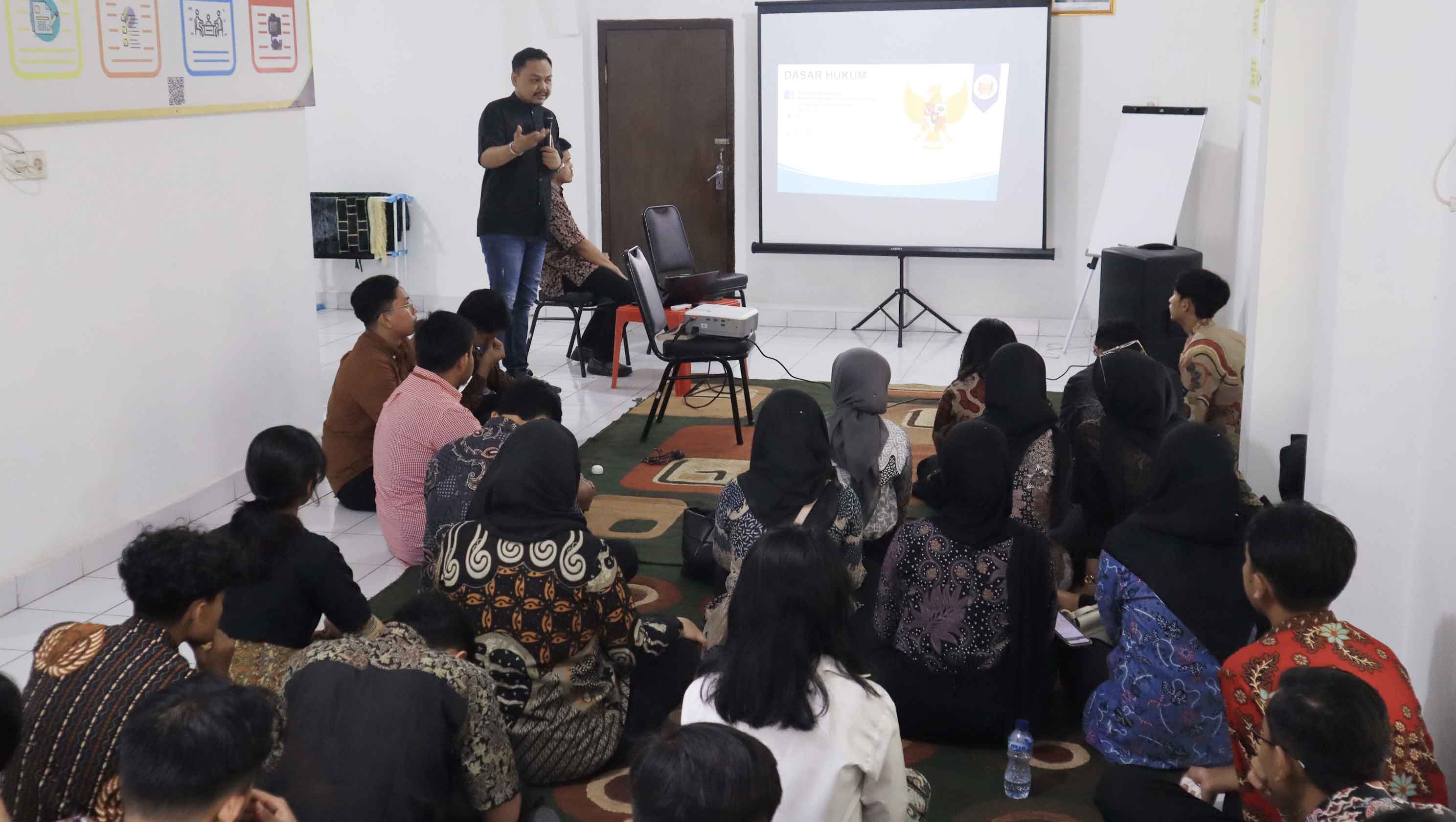 Penghubung KY Sumbar Terima Audiensi BEM FH UNAND