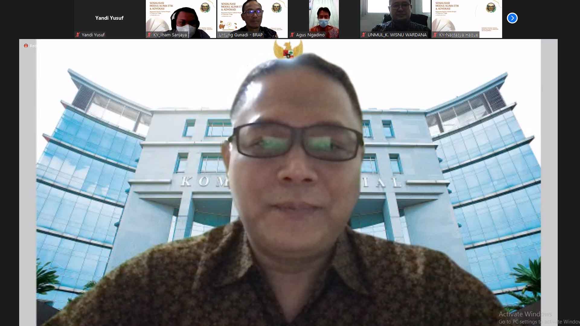 KY Dorong Kehormatan Terhadap Hakim Untuk Perbaikan Kualitas Putusan KY Dorong Kehormatan Terhadap Hakim Untuk Perbaikan Kualitas Putusan