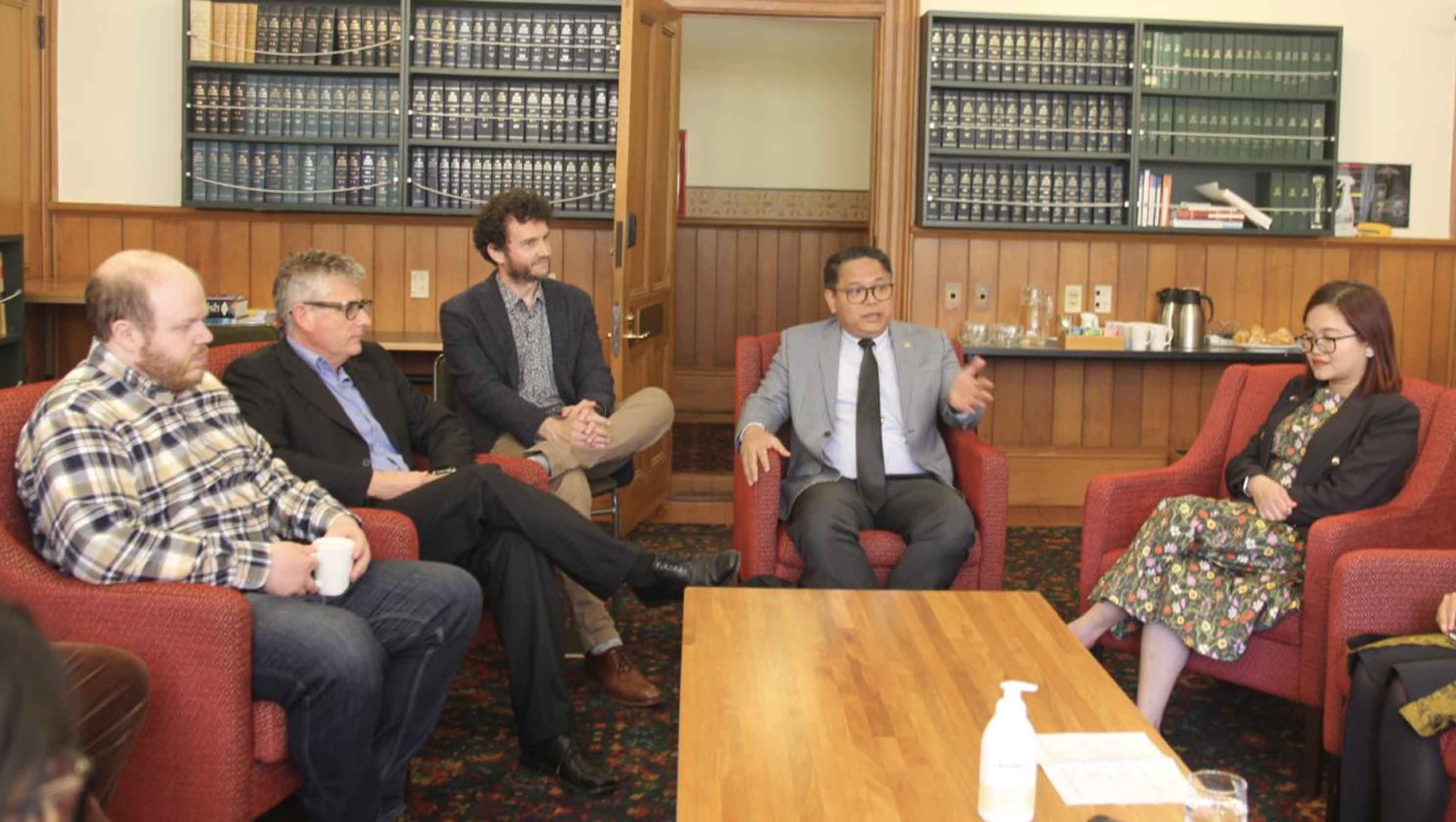 Bahas Independensi Hakim, KY Diskusi dengan Victoria University of Wellington