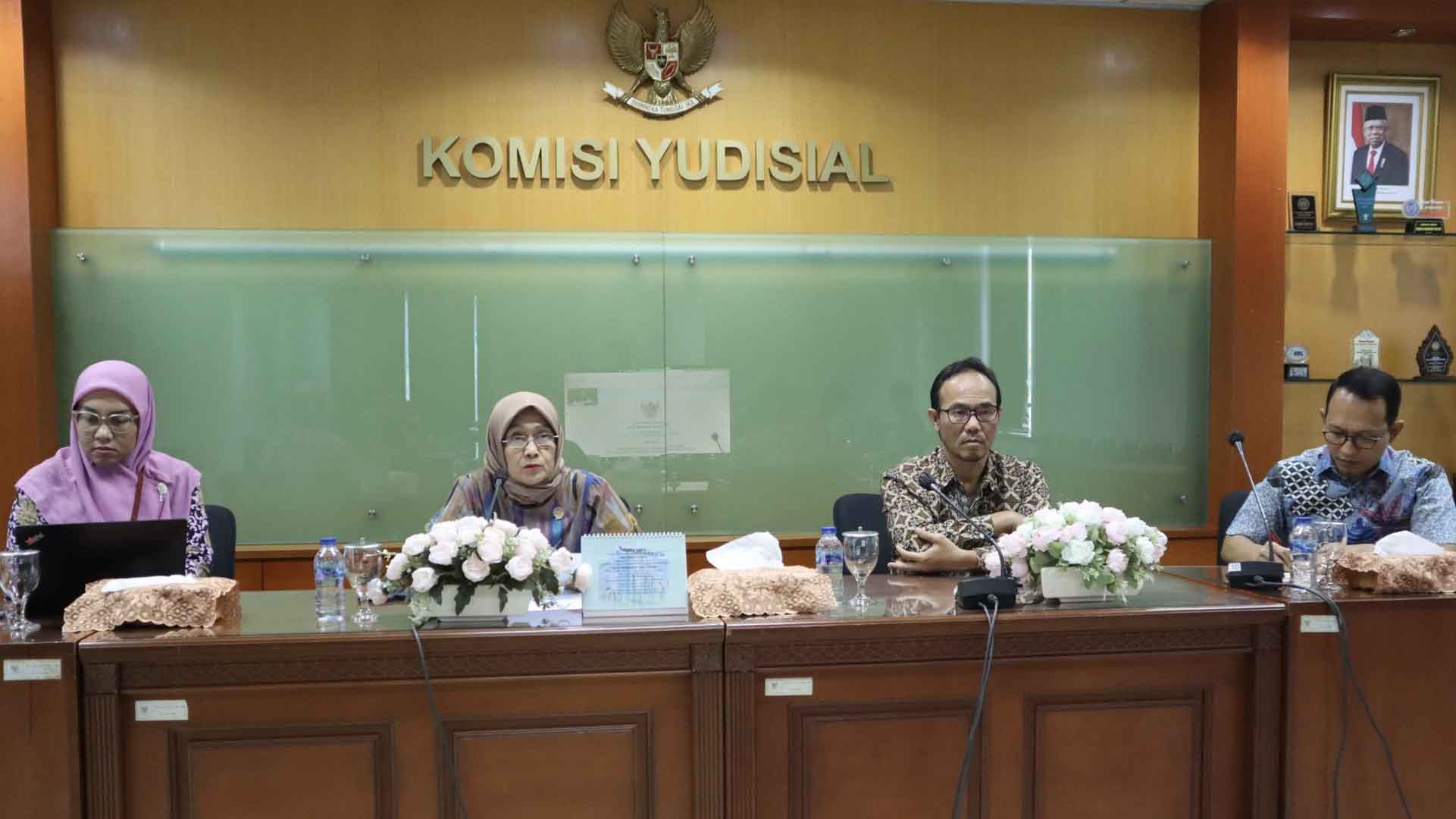 KY Loloskan 17 Calon Hakim Agung dan ad hoc HAM di MA Menuju Wawancara KY Loloskan 17 Calon Hakim Agung dan ad hoc HAM di MA Menuju Wawancara