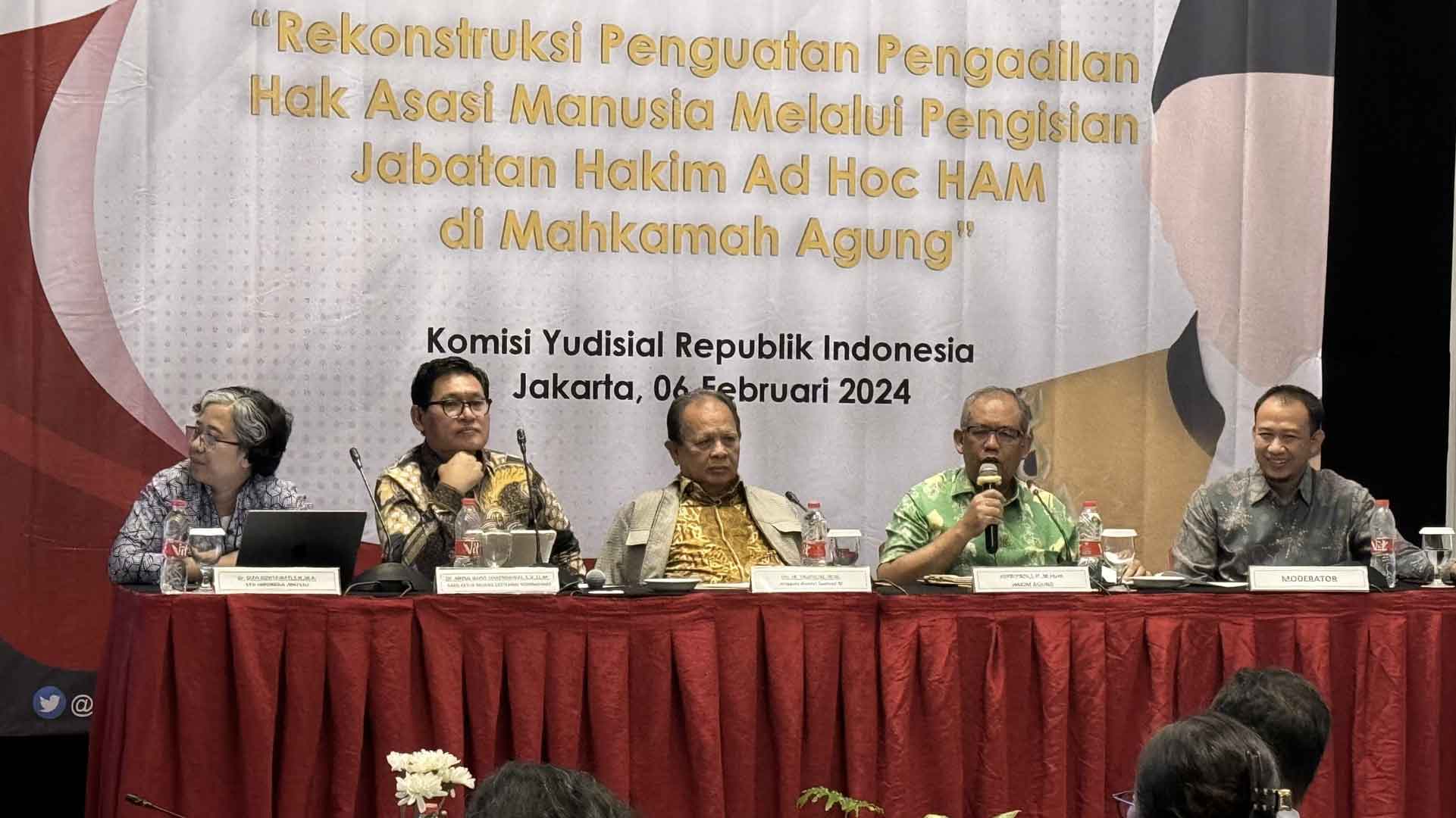 Hakim ad hoc HAM Harus Kuasai Hukum Internasional Hakim ad hoc HAM Harus Kuasai Hukum Internasional