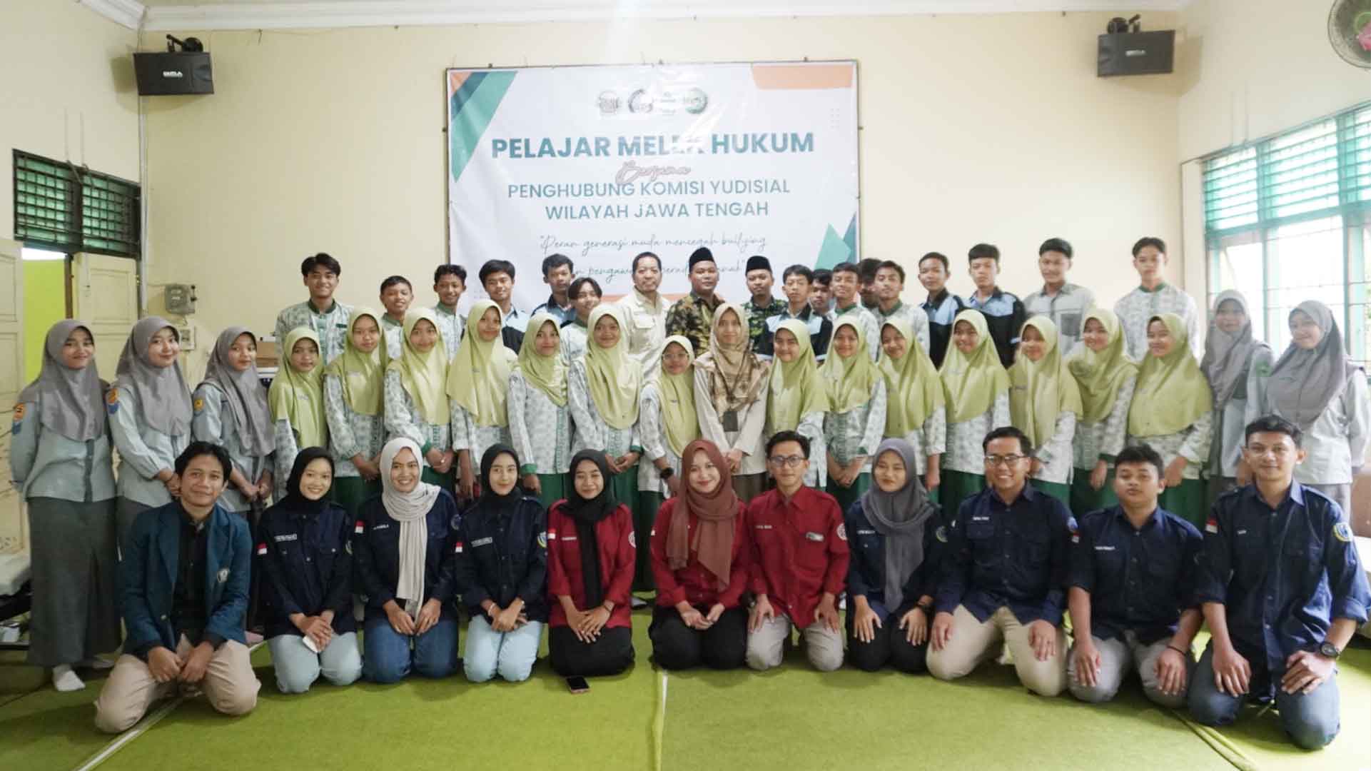 Penghubung KY Jateng Edukasi Pelajar MA Al-Asror