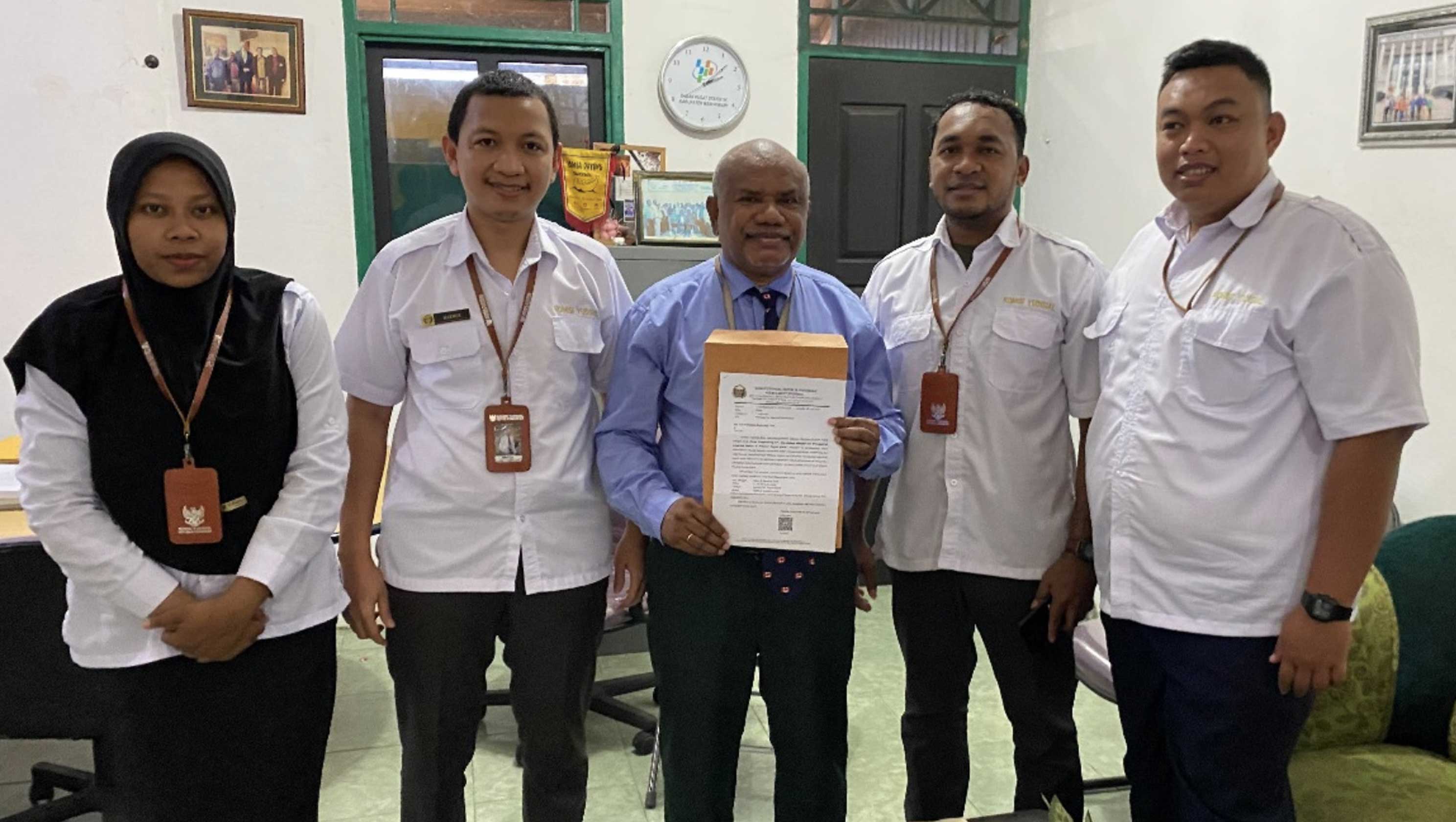 Penghubung KY Papua Barat Kunjungi LP3BH Ajak Kolaborasi Edukasi Publik Penghubung KY Papua Barat Kunjungi LP3BH Ajak Kolaborasi Edukasi Publik