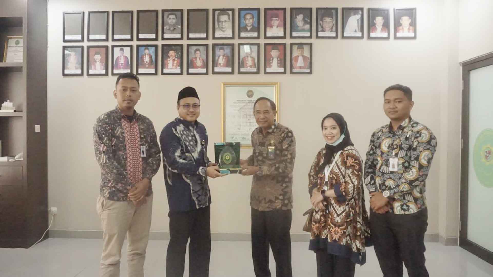 Penghubung KY Wilayah Kalimantan Selatan Kunjungi PT Banjarmasin