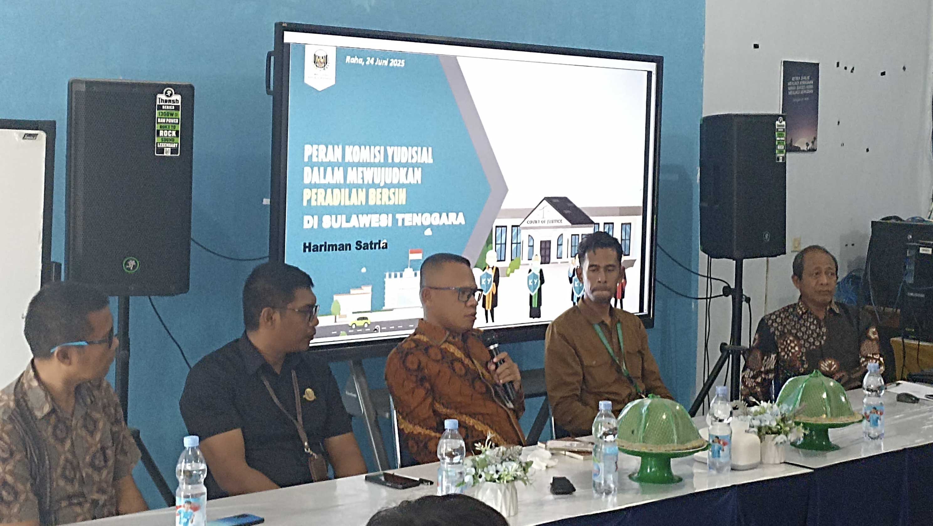 Penghubung KY Sultra Ajak Sivitas Akademika UKPM Jaga Integritas Peradilan Penghubung KY Sultra Ajak Sivitas Akademika UKPM Jaga Integritas Peradilan