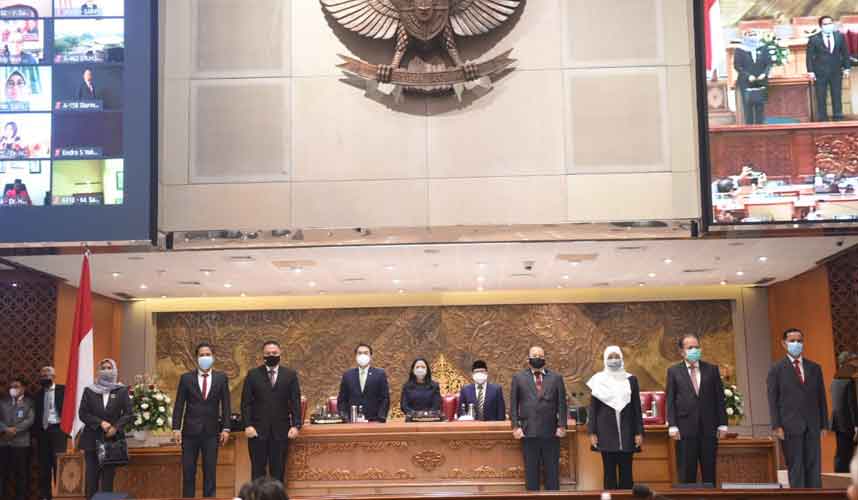 DPR Tetapkan Anggota KY Periode 2020-2025 DPR Tetapkan Anggota KY Periode 2020-2025