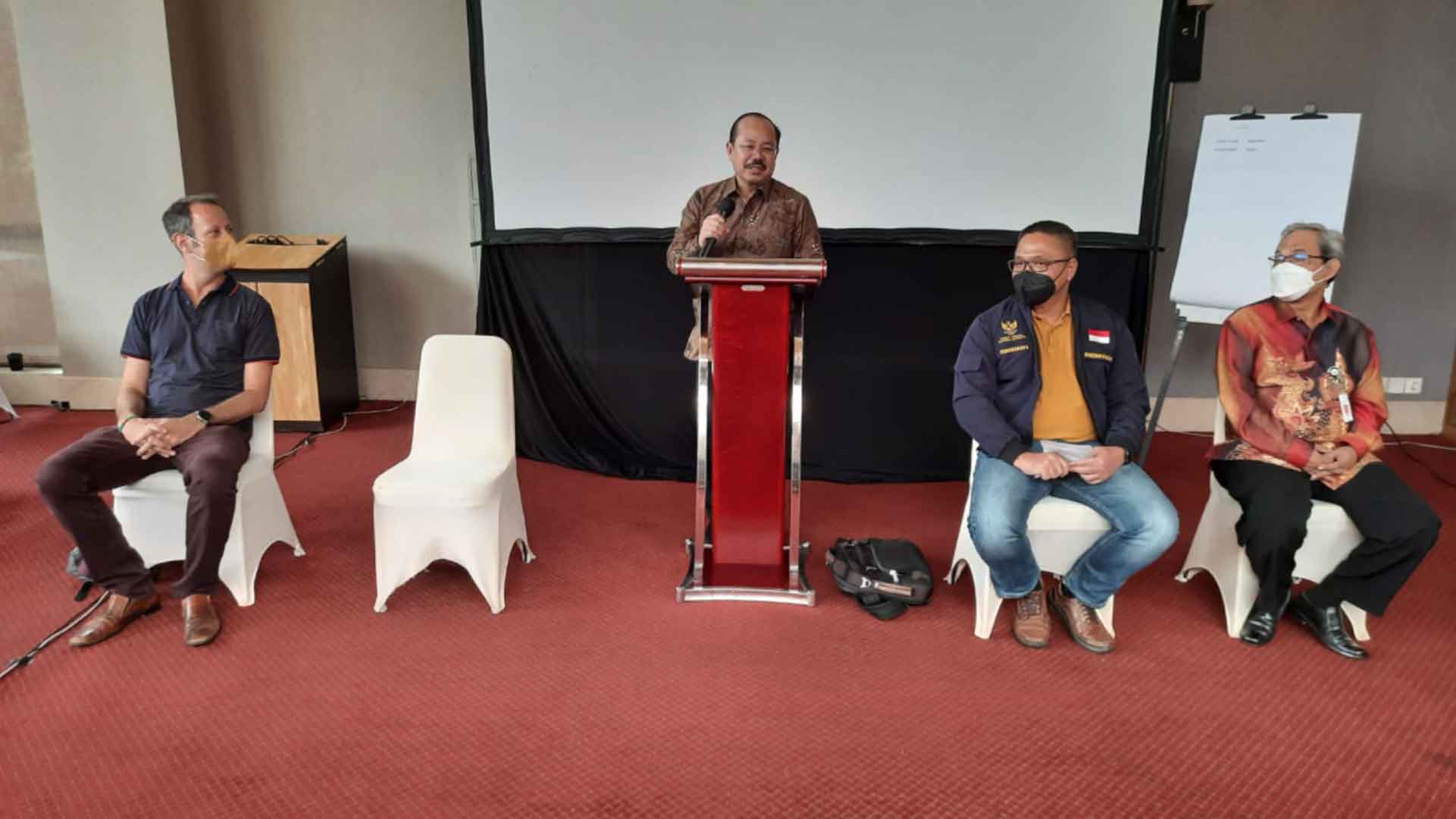 KY dan AIPJ2 Kerja Sama Gelar Workshop “Positive Communication in Relationship Building KY dan AIPJ2 Kerja Sama Gelar Workshop “Positive Communication in Relationship Building