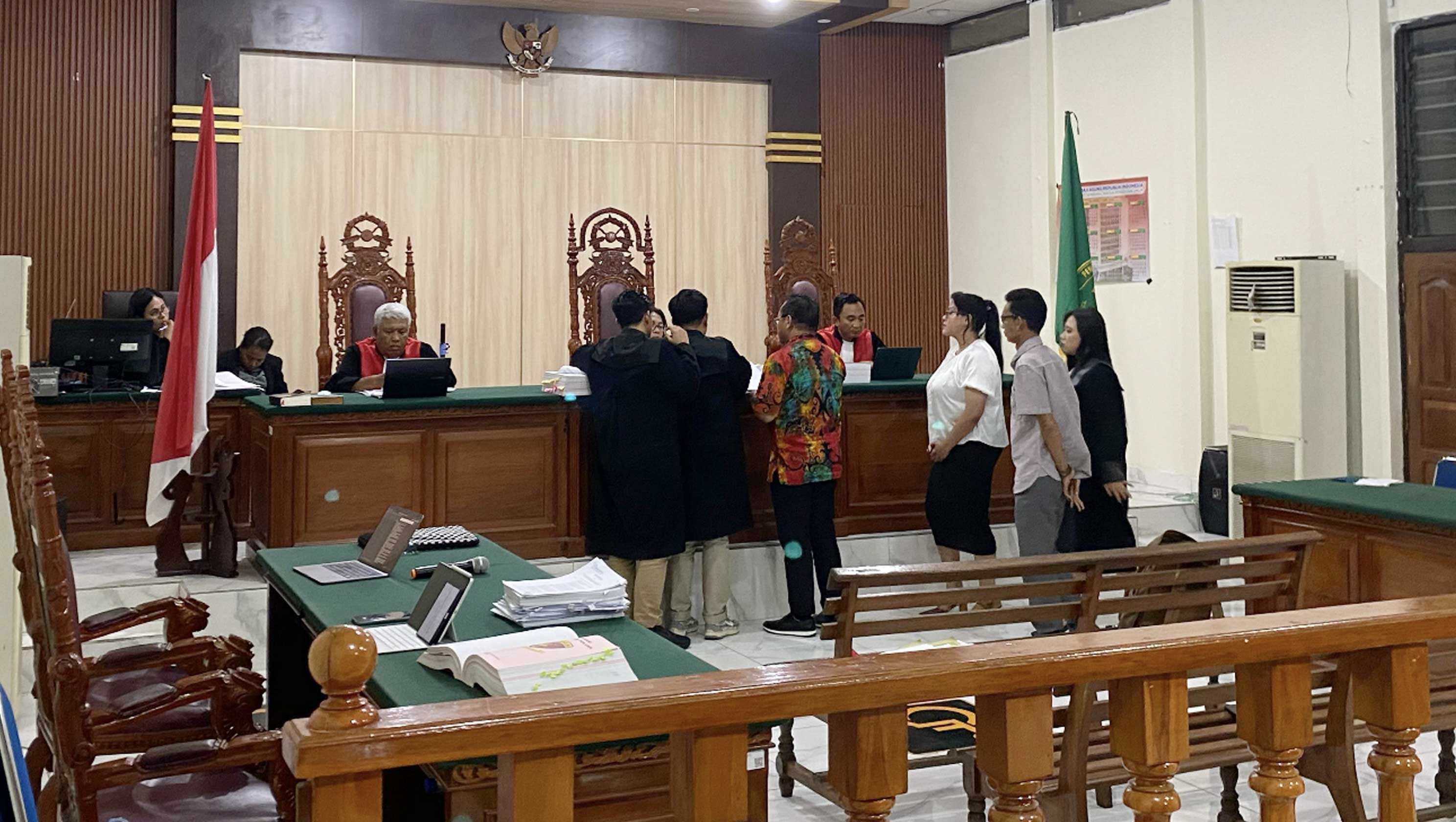 Penghubung KY Papua Barat Pantau Sidang Korupsi Penyaluran Kredit Perumahan FLPP Penghubung KY Papua Barat Pantau Sidang Korupsi Penyaluran Kredit Perumahan FLPP