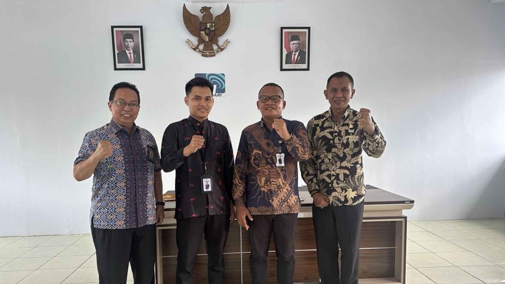 Penghubung KY Sultra akan Dialog Interaktif di RRI Kendari Penghubung KY Sultra akan Dialog Interaktif di RRI Kendari