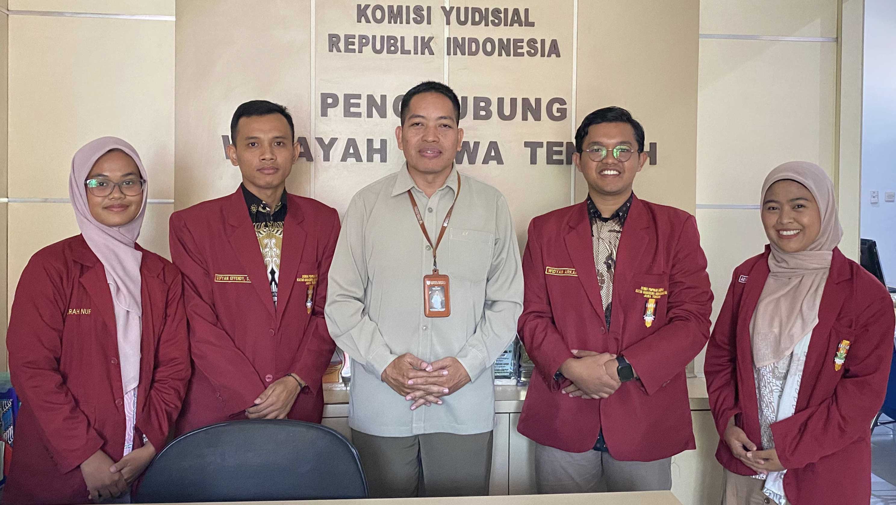 KY Terima Kunjungan DPD IMM Jateng KY Terima Kunjungan DPD IMM Jateng