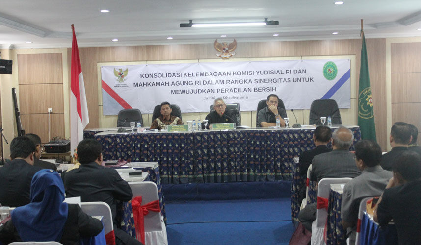 Sinergisitas KY-MA Diharapkan Tingkatkan Pengawasan Hakim Sinergisitas KY-MA Diharapkan Tingkatkan Pengawasan Hakim