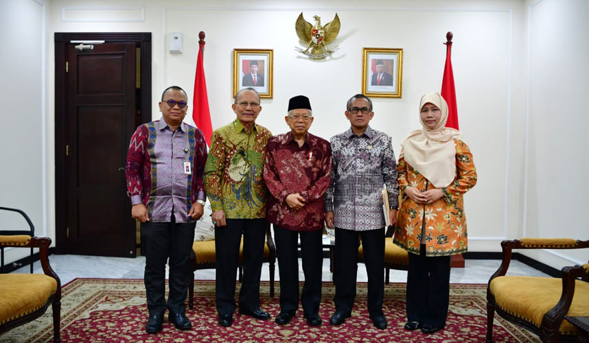 Pimpinan KY Beraudiensi dengan Wapres RI untuk Penguatan Kelembagaan Pimpinan KY Beraudiensi dengan Wapres RI untuk Penguatan Kelembagaan