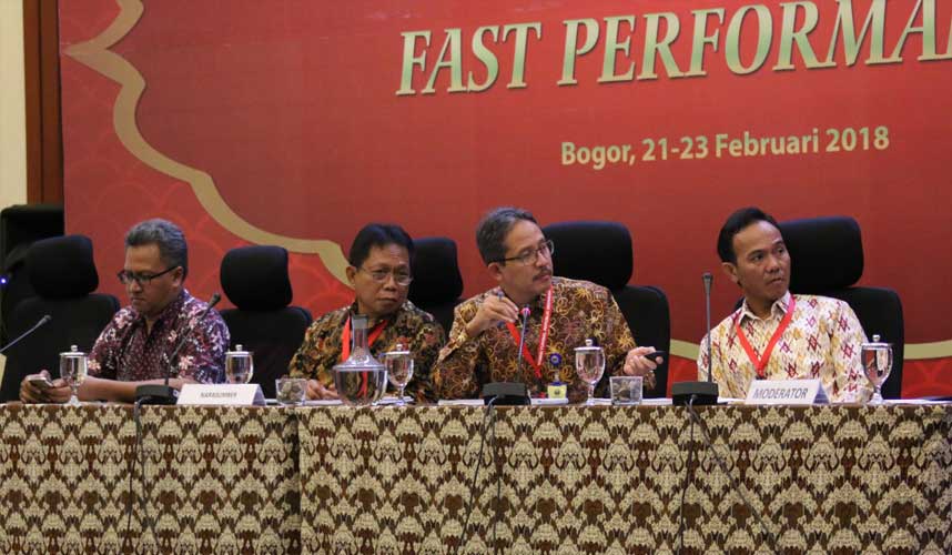 Rapat Kerja KY Tahun 2018: KY Bawa Semangat Fast Performance Rapat Kerja KY Tahun 2018: KY Bawa Semangat Fast Performance
