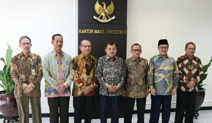 Wakil Presiden Terima Kunjungan Pimpinan KY Wakil Presiden Terima Kunjungan Pimpinan KY