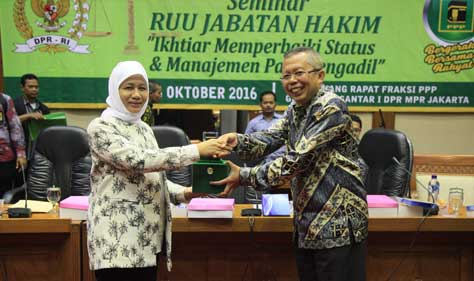 Pertegas Shared Responsibilty dalam RUU JH Pertegas Shared Responsibilty dalam RUU JH