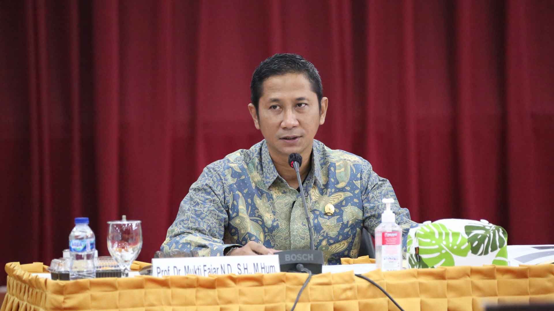KY Gelar Rapat Kerja Tengah Tahun (RKTT) 2021 KY Gelar Rapat Kerja Tengah Tahun (RKTT) 2021