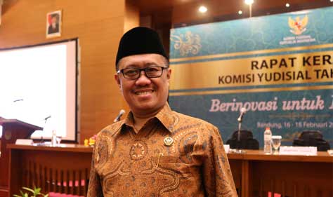 Gelar Rapat Kerja Tahun 2017, KY Fokuskan Inovasi untuk Melayani Gelar Rapat Kerja Tahun 2017, KY Fokuskan Inovasi untuk Melayani