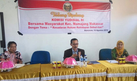 Masyarakat Berperan Penting dalam Penegakan Hukum Masyarakat Berperan Penting dalam Penegakan Hukum