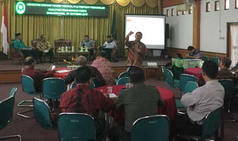 Pimpinan Pengadilan Harus Jadi "Role Model" Bawahannya Pimpinan Pengadilan Harus Jadi "Role Model" Bawahannya