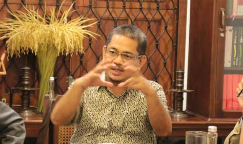 KY Akan Intensif Komunikasi dengan DPR RI KY Akan Intensif Komunikasi dengan DPR RI