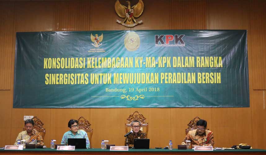 Cegah OTT, KY Bangun Sinergi dengan Pimpinan Pengadilan Cegah OTT, KY Bangun Sinergi dengan Pimpinan Pengadilan